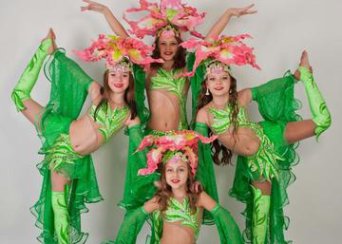 Ученицы школы восточных танцев Paradise Восточные танцы в Paradise